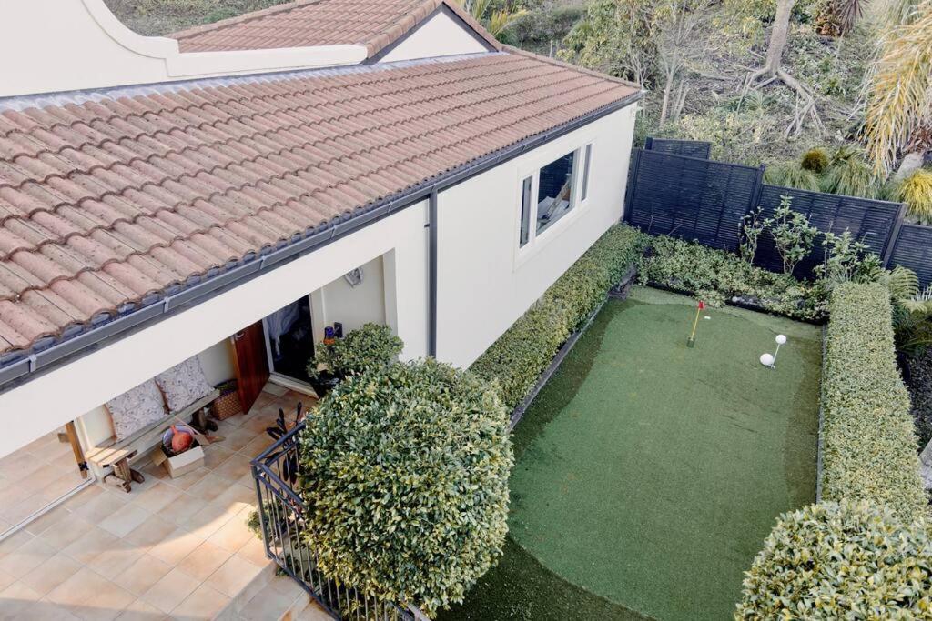 Modern Lifestyle Retreat With Stunning City View Auckland Exterior photo